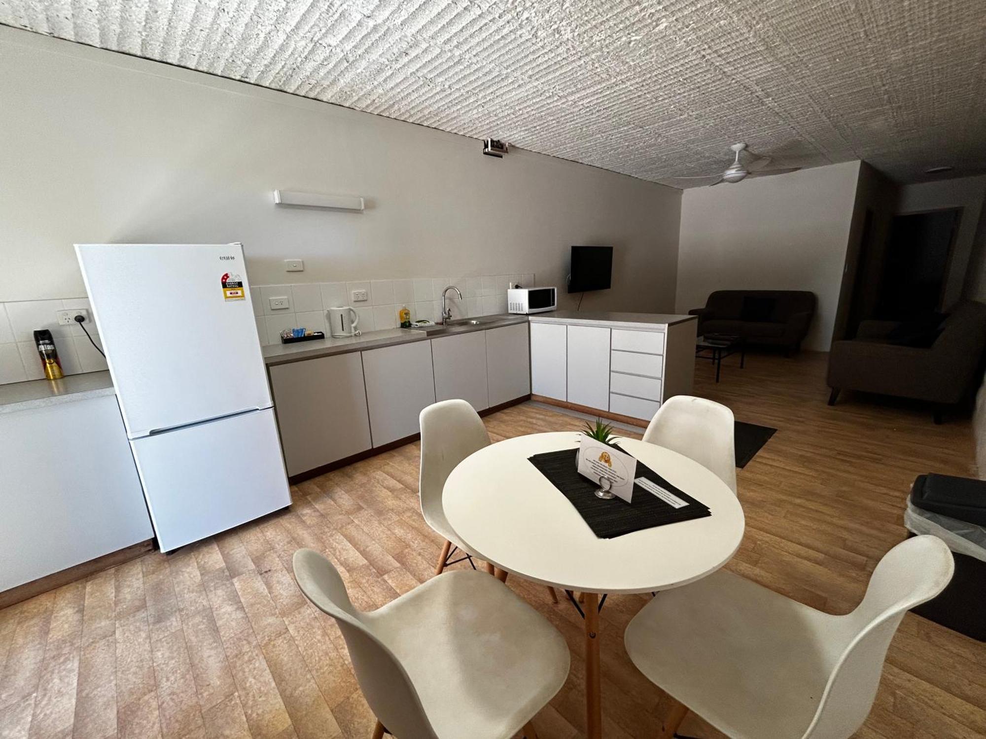 Desert View Apartments Coober Pedy Exterior foto